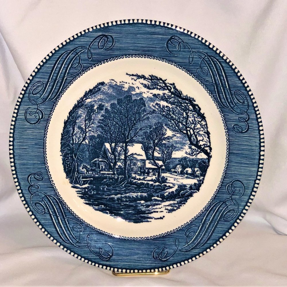 Dinner Plate Currier and Ives Blue by ROYAL (USA)
